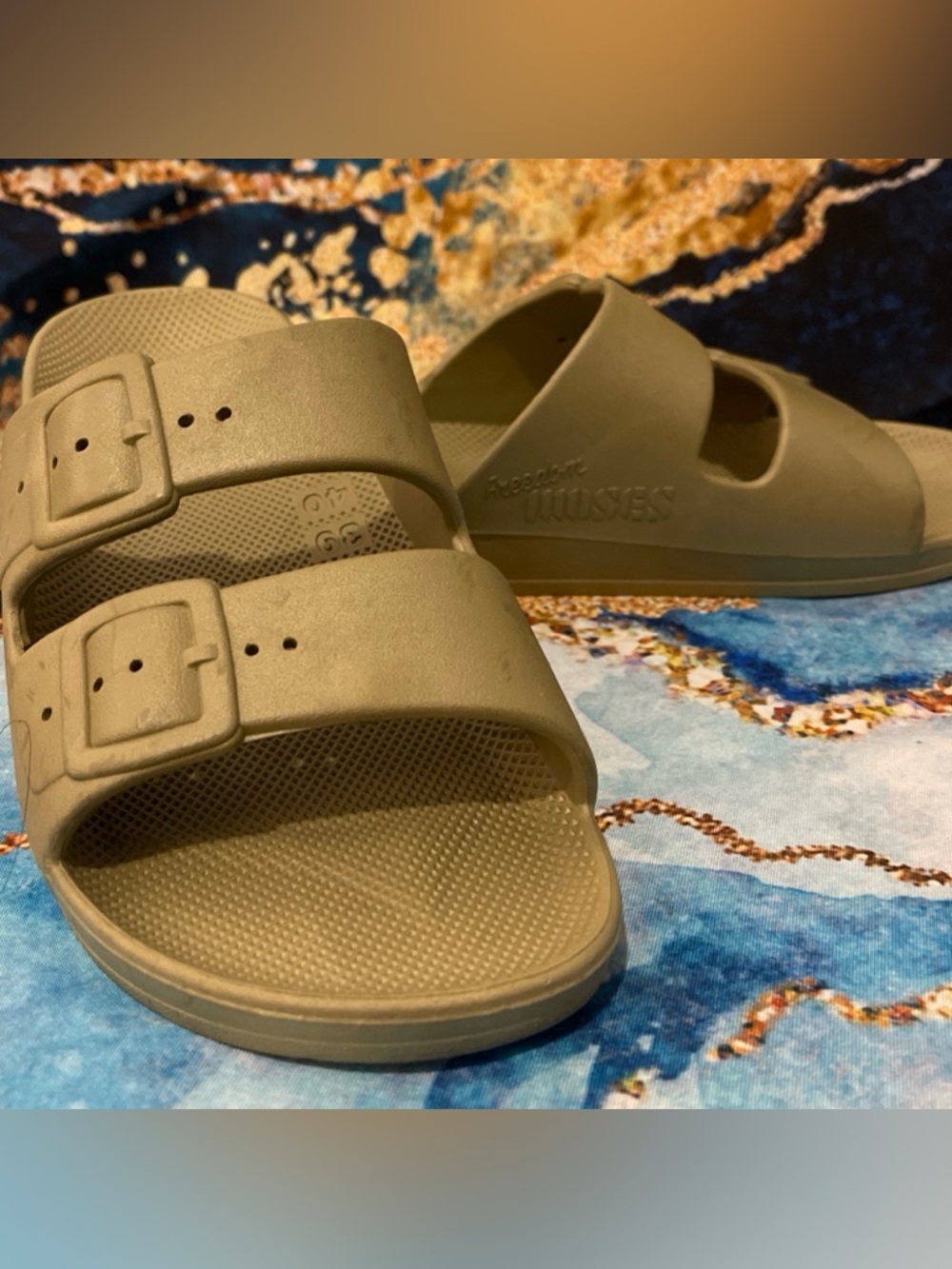 Freedom Moses Unisex Cactus-Olive Green Slip on Sandals Size 39/40, waterproof